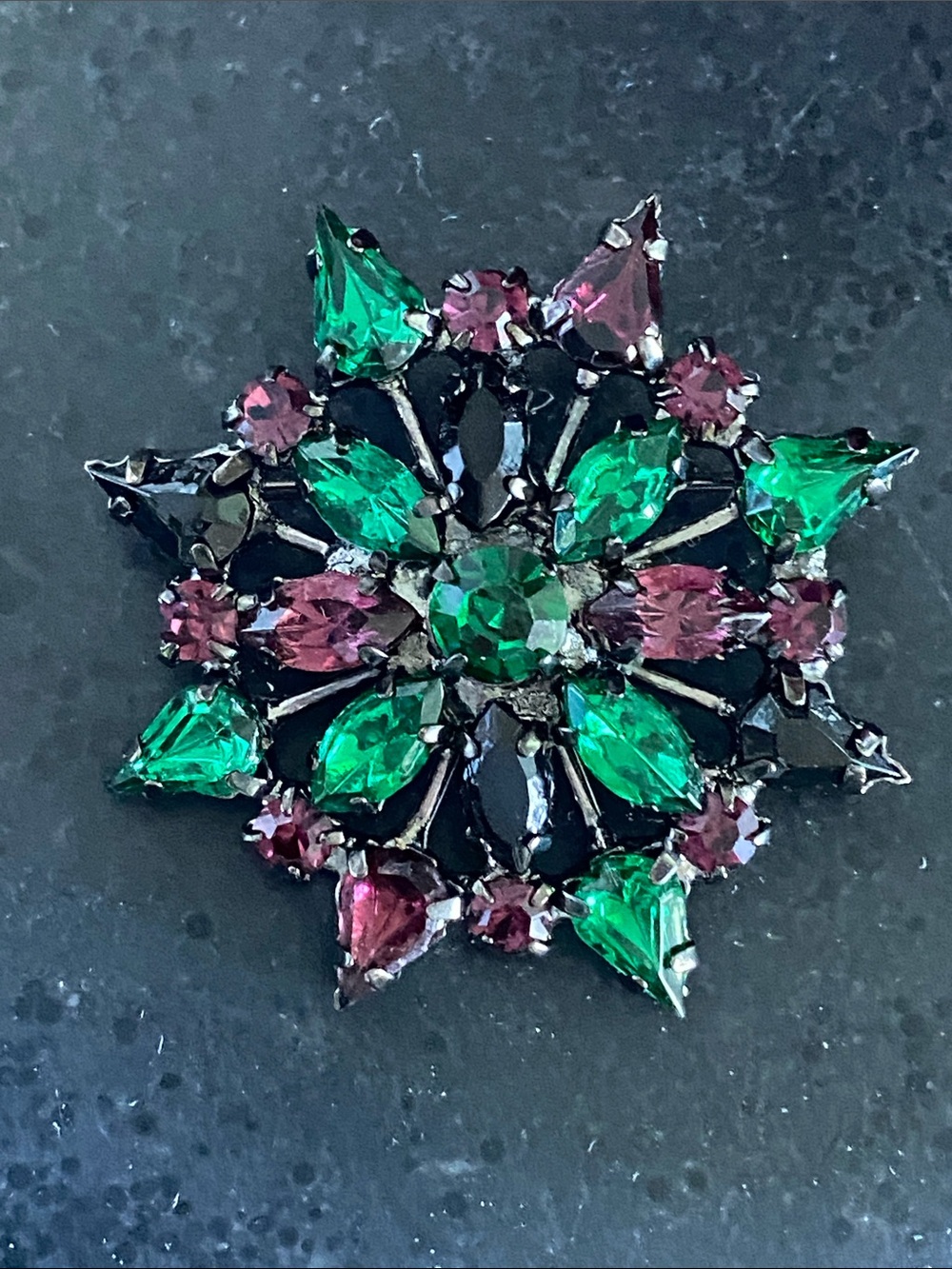 Vintage 1960s Japanned Starburst Brooch - Emerald, Amethyst & Jet Rhinestones